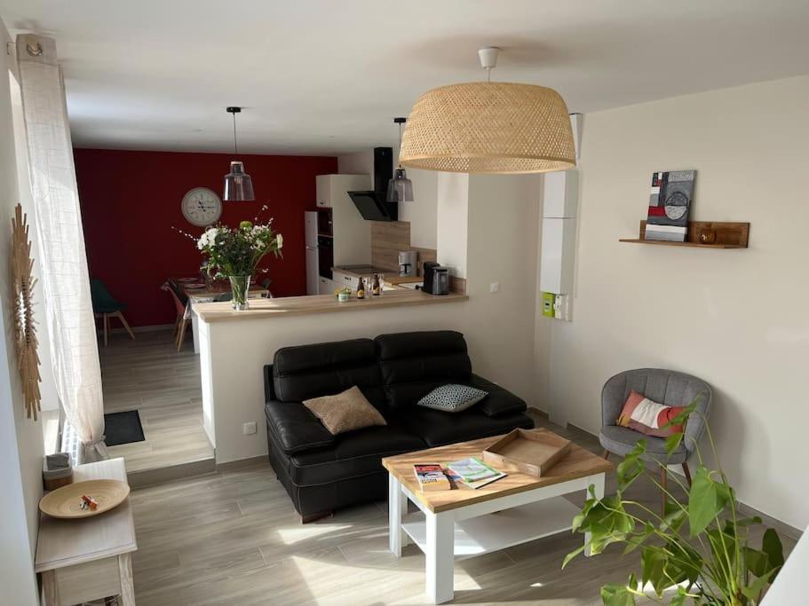 La Petite Maison Vermand Exterior foto